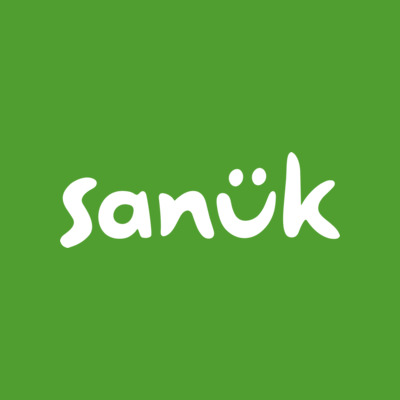 Sanuk.